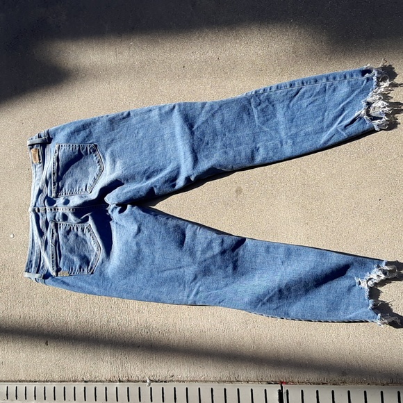 PAIGE Verdugo Crop Worn In Hem Janis Destructed Distressed, SZ 29 - Picture 4 of 16